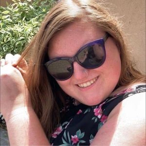 Meet your Posher, Alyssa